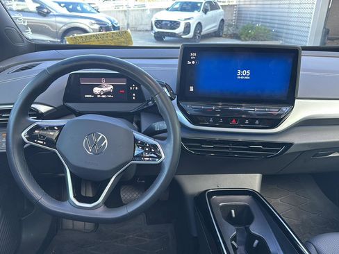 Used 2023 Volkswagen ID.4 Pro S image 9