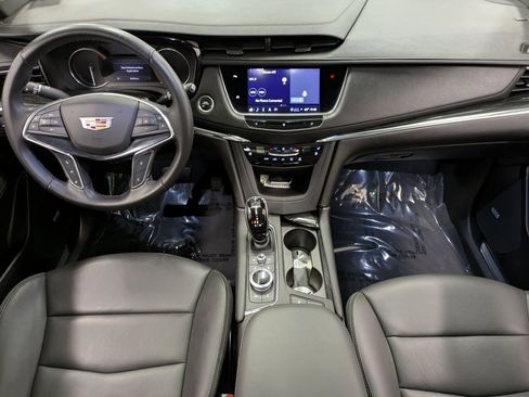 Used 2021 Cadillac XT5 Premium Luxury image 23