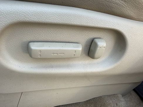 Used 2010 Honda Odyssey EX-L image 11