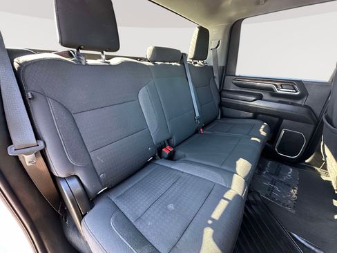 Used 2024 Chevrolet Silverado 2500 LT w/ Convenience Package image 30