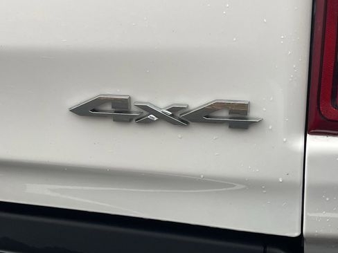 Used 2020 RAM 1500 Laramie w/ Sport Appearance Package image 23