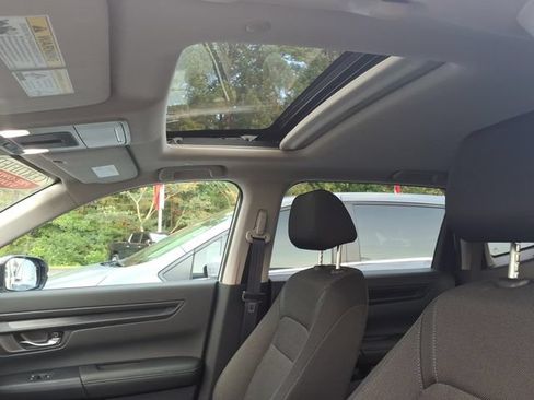 Used 2025 Honda CR-V EX image 14
