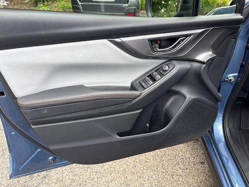 Used 2023 Subaru Crosstrek 2.5i Limited image 12