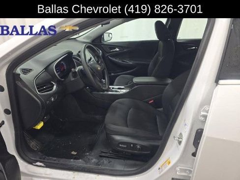 Used 2024 Chevrolet Malibu LT image 7