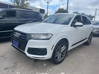 Used 2017 Audi Q7 3.0T Prestige AWD/4WD image 1