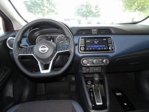Used 2025 Nissan Versa SV w/ Trunk Package image 12
