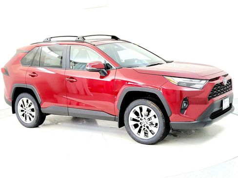 New 2025 Toyota RAV4 XLE Premium image 7
