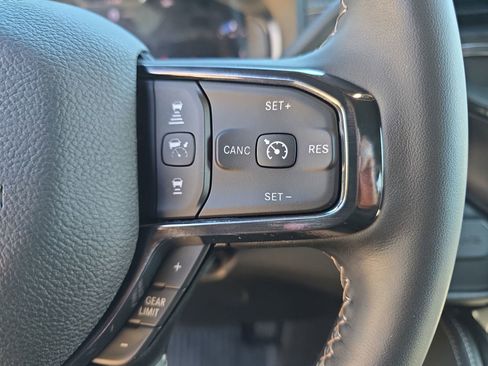 Used 2024 RAM 2500 Limited image 20