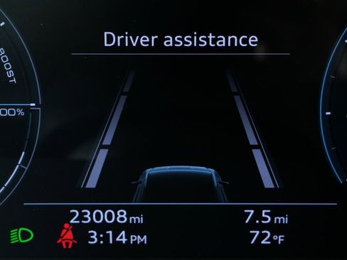 Certified 2023 Audi e-tron Premium w/ Convenience Plus Package image 8