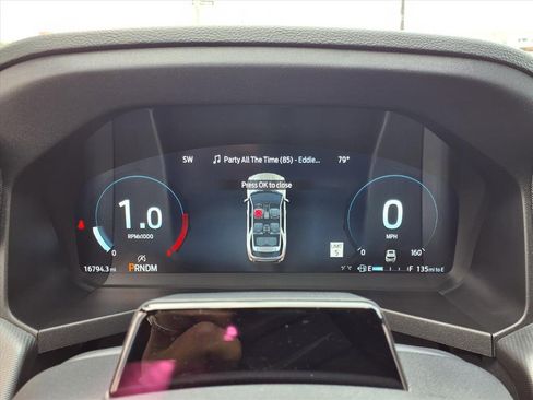 Used 2025 Ford Explorer ST image 16