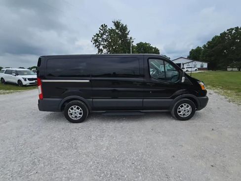 Used 2016 Ford Transit 150 XLT RWD image 5