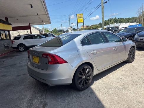 Used 2016 Volvo S60 T5 Premier w/ Climate Package AWD/4WD image 3