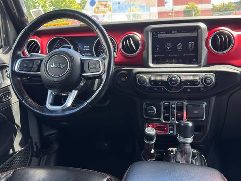 Used 2021 Jeep Gladiator Rubicon image 23