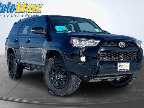 Used 2018 Toyota 4Runner SR5 Premium AWD/4WD image 3