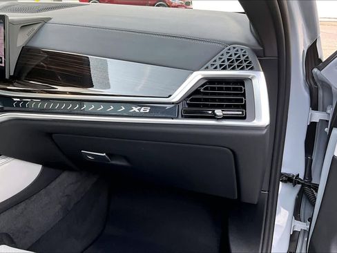 Certified 2026 BMW X6 xDrive40i image 21