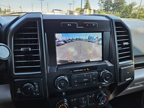 Used 2020 Ford F150 XL w/ Equipment Group 101A Mid AWD/4WD image 30