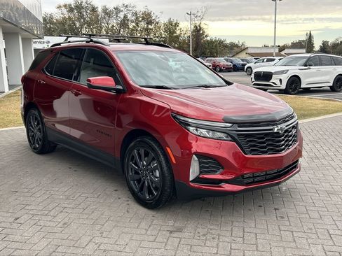 Certified 2024 Chevrolet Equinox RS w/ RS Leather Package image 6