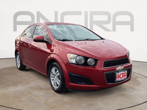 Used 2016 Chevrolet Sonic LT image 7