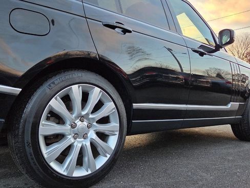 Used 2016 Land Rover Range Rover Supercharged image 16