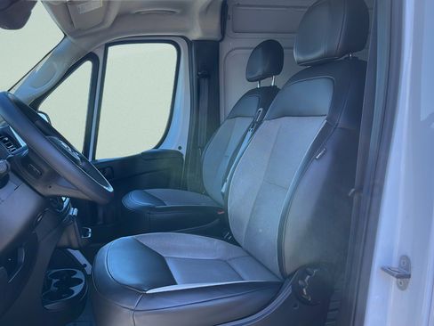 Used 2023 RAM ProMaster 2500 FWD image 21