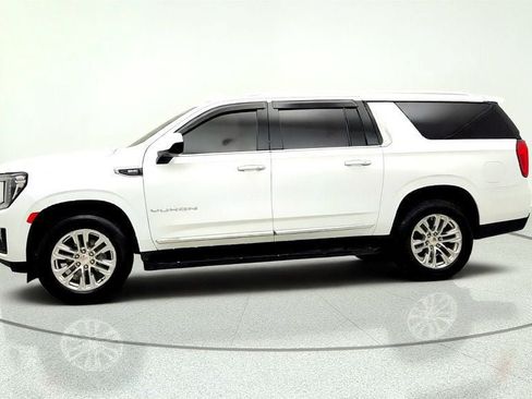 Used 2021 GMC Yukon XL SLT RWD image 8