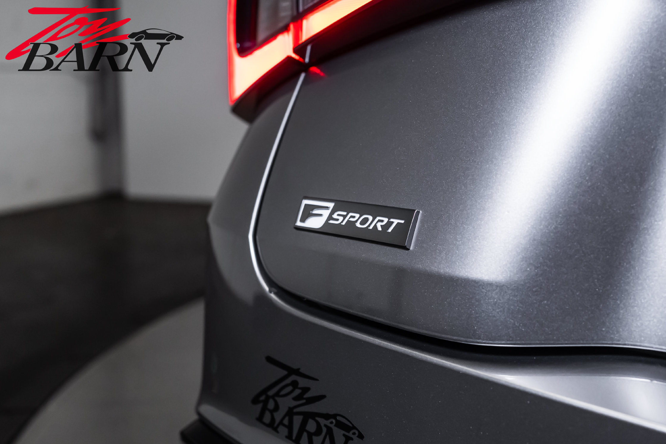 Used 2021 Lexus IS 350 F Sport RWD image 12