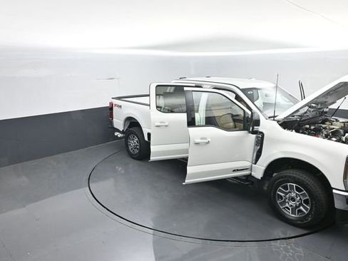 New 2026 Ford F350 Lariat w/ Lariat Premium Package AWD/4WD image 40