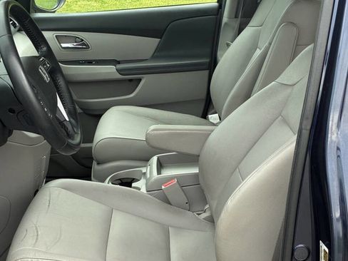 Used 2014 Honda Odyssey EX-L image 11