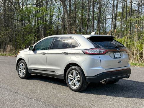 Used 2018 Ford Edge SEL w/ Equipment Group 201A AWD/4WD image 4