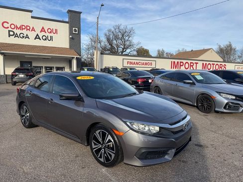 Used 2016 Honda Civic EX-T image 3