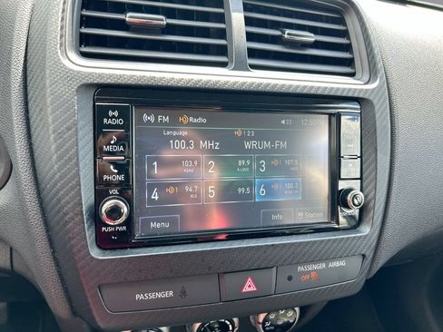 Used 2024 Mitsubishi Outlander Sport ES AWD/4WD image 20