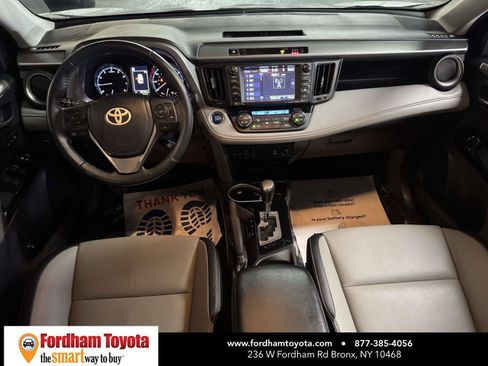 Used 2018 Toyota RAV4 Limited w/ Advanced Technology Package FWD image 13