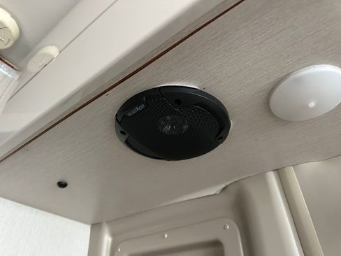 Used 2021 RAM ProMaster 1500 w/ Convenience Group FWD image 18