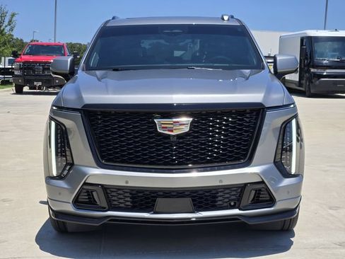Used 2026 Cadillac Escalade V w/ LPO, Floor Liner Package AWD/4WD image 3