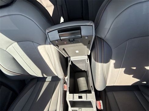 New 2025 Subaru Crosstrek 2.5i Limited w/ Crosstrek Mirror Package image 21