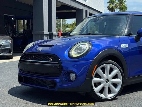 Used 2019 MINI Cooper S w/ Premium Package FWD image 2