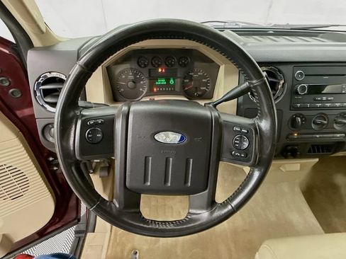 Used 2010 Ford F250 XLT AWD/4WD image 11