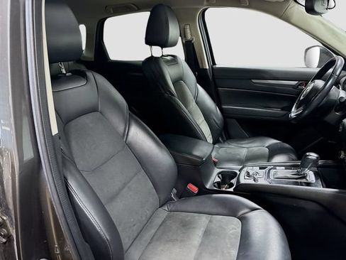 Used 2017 MAZDA CX-5 Touring w/ Preferred Equipment Package AWD/4WD image 21