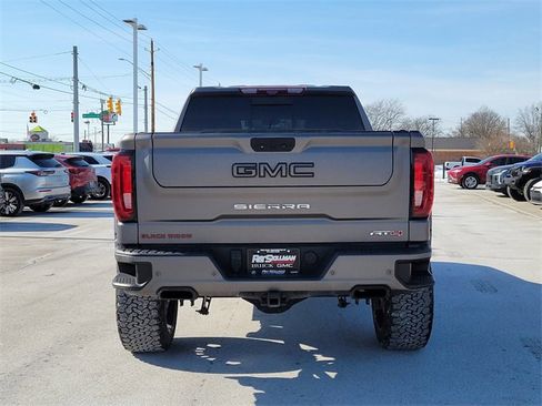Used 2021 GMC Sierra 1500 AT4 w/ AT4 Premium Package image 5