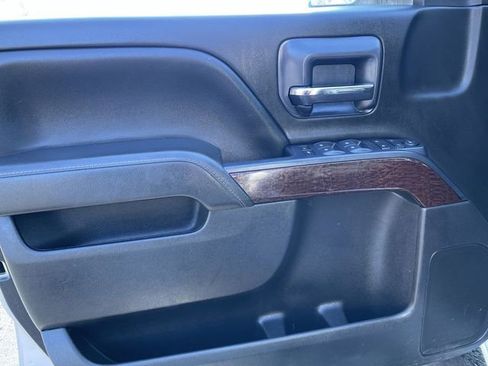 Used 2019 GMC Sierra 1500 SLE w/ SLE Value Package image 20