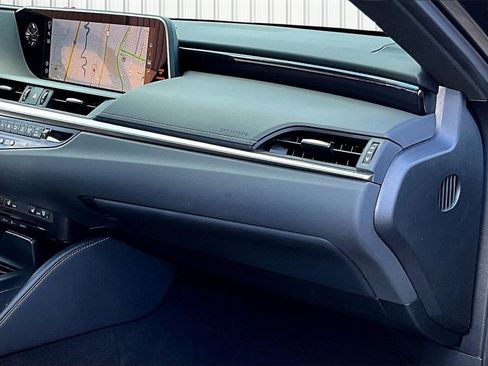 Used 2020 Lexus ES 350 w/ Premium Package image 26