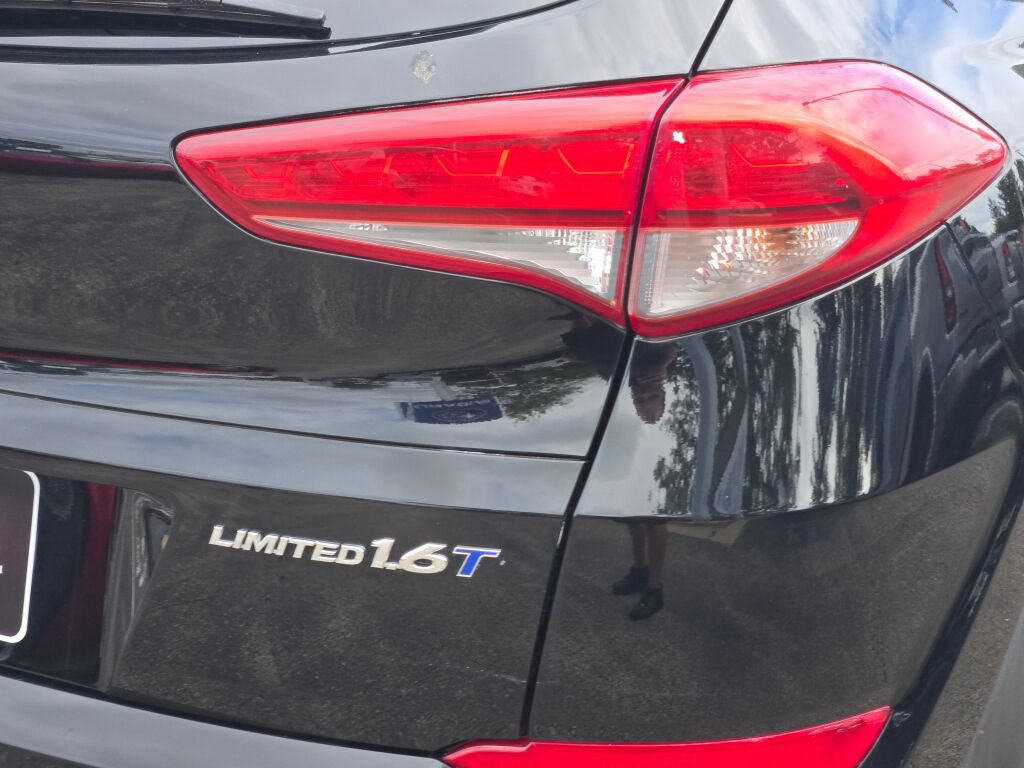 Used 2016 Hyundai Tucson Limited FWD image 17