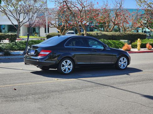 Used 2009 Mercedes-Benz C 300 Sedan image 10