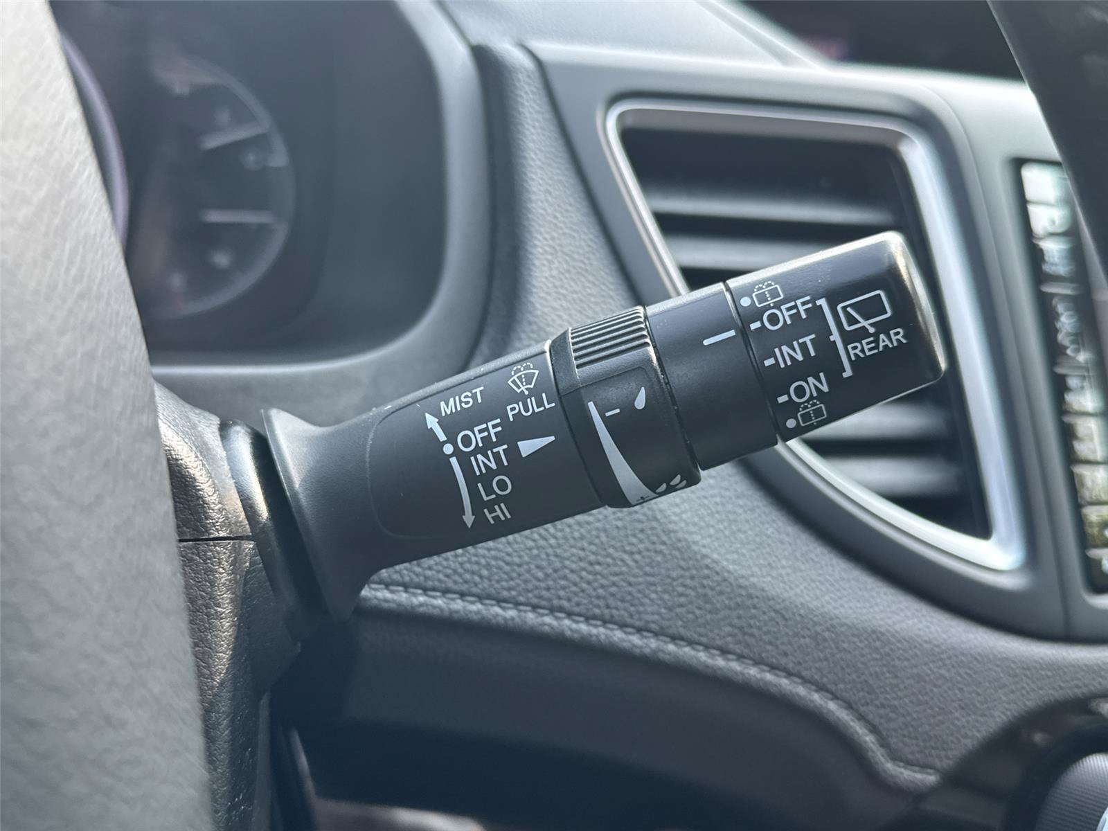 Used 2015 Honda CR-V EX-L image 9