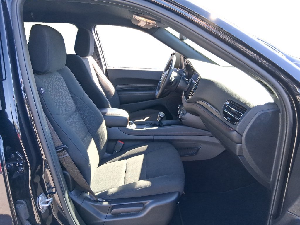 Used 2025 Dodge Durango R/T w/ Blacktop Package AWD/4WD image 27