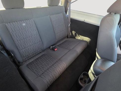 Used 2012 Jeep Wrangler Sahara image 31