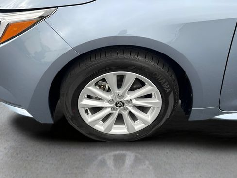 Certified 2025 Toyota Corolla XLE FWD image 26