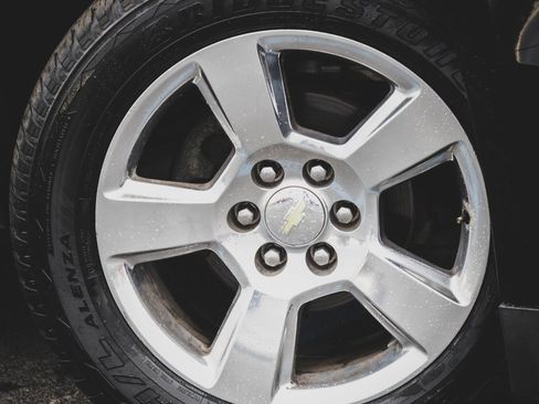 Used 2015 Chevrolet Tahoe LTZ image 27