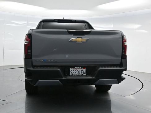 Used 2026 Chevrolet Silverado EV LT AWD/4WD image 33