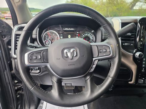 Used 2024 RAM 2500 Laramie AWD/4WD image 4